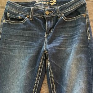 Seven7 women’s bootcut jeans, size 8